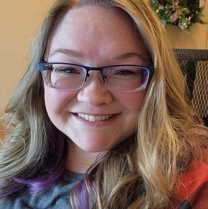 Meet your Posher, Stacie